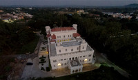 Palaces and Royals