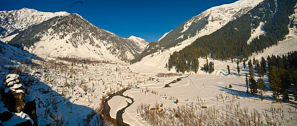 nat-J&K-pahalgam-betabvalley-winter-P1 Kopie