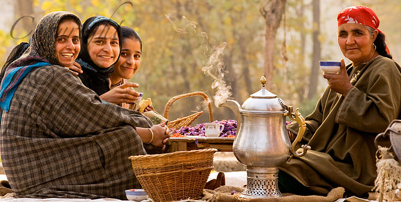 rur-J&K-pampore-teabreak Kopie