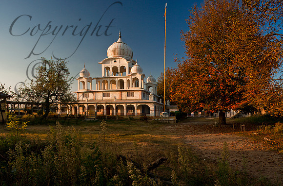 sik-J&K-singhpura-gurudwara-P1