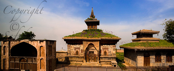mos-J&K-srinagar-madinsahib-globethrisle-P1