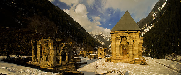 hin-J&K-naranag-temple-winter-P1 Kopie