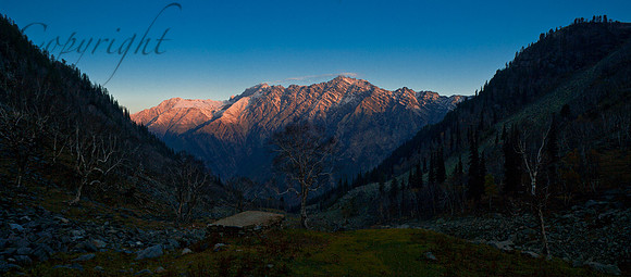 nat-J&K-gagangir-sonemarg-range-sunrise-P1 Kopie