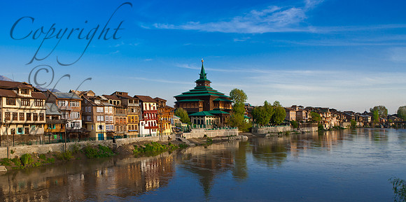 isl-J&K-srinagar-shahhamadanmosque-1_1