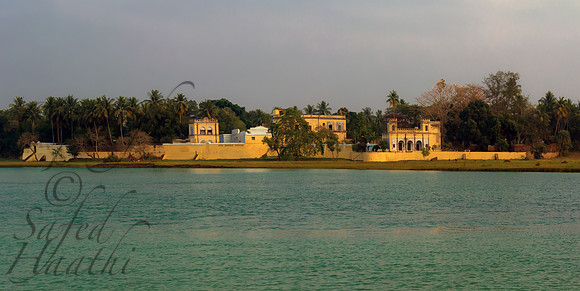 Aul Palace & Kharasrota river