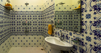 Aul Palace Bathroom