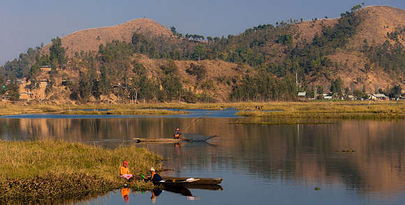 Sendra fishermen on Loktak Lake
